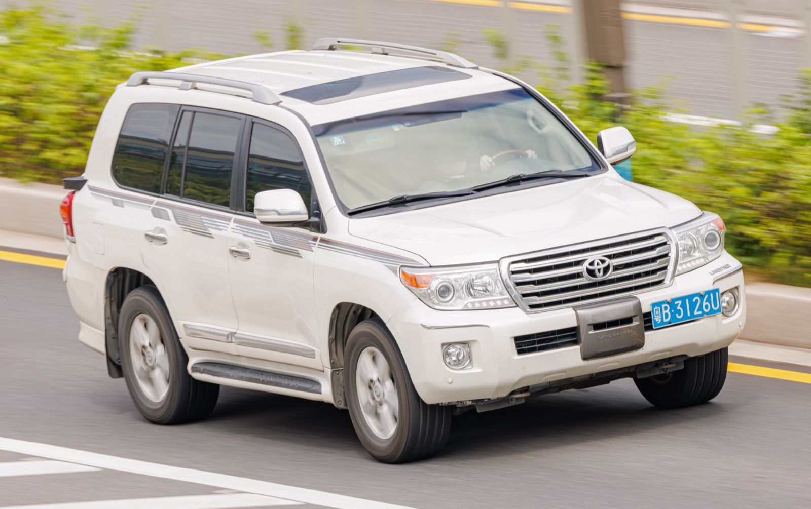 Land Cruiser Fleet Batch